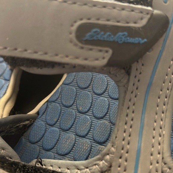 Kids Sandals - Grey and Blue Eddie Bauer Size 1 - Picture 2 of 5